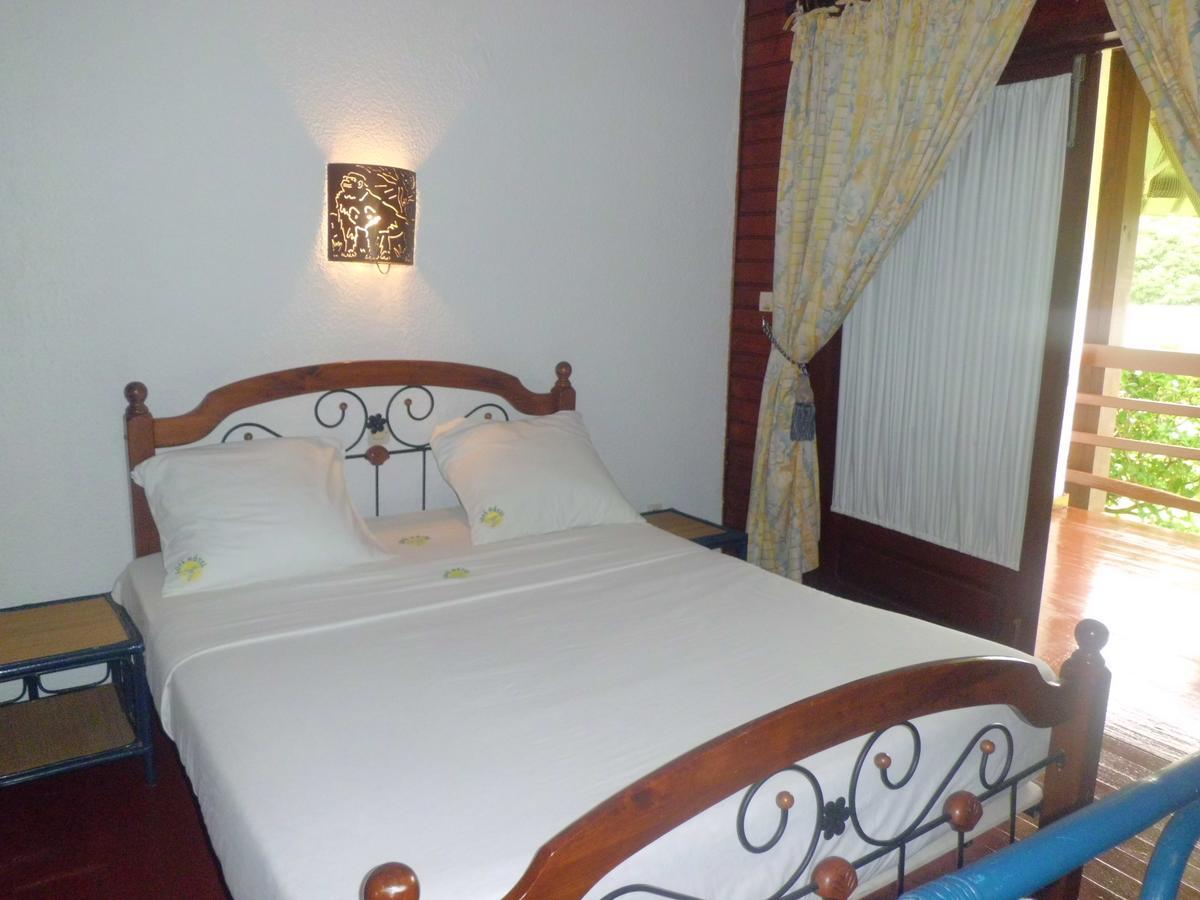 Lope Hotel Room photo